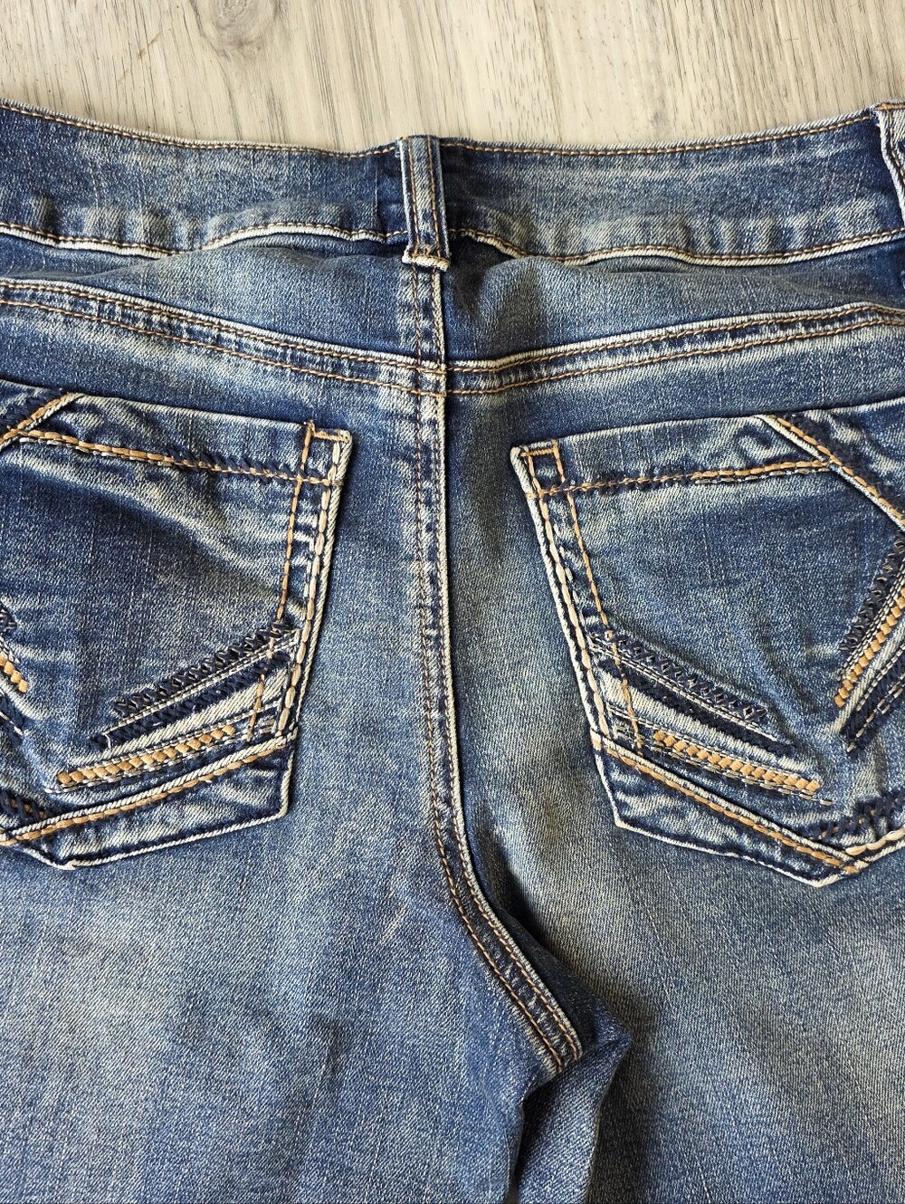 Maurices Women’s Cropped Jeans Size 3/4 Raw Hem - Picture 9 of 9